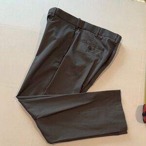 Perry Ellis Gray Dress Pants - 32 x 30